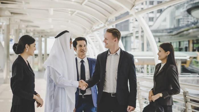 How to Get a Job in UAE in 2026 – Complete Guide for Foreign Workers