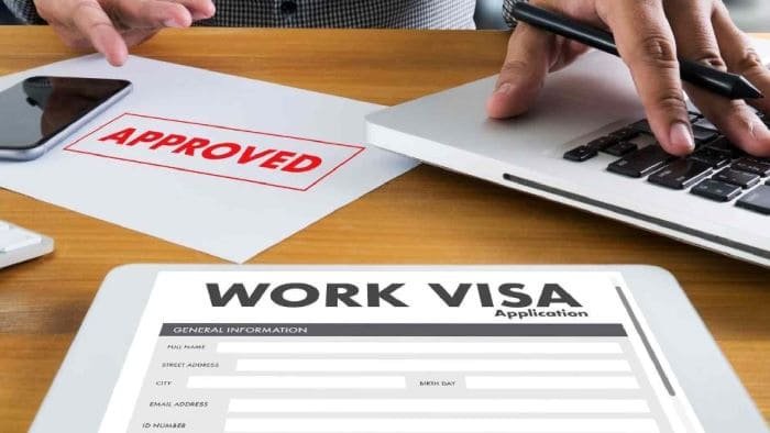 UAE Work Visa Process in 2026 – Requirements and Cost